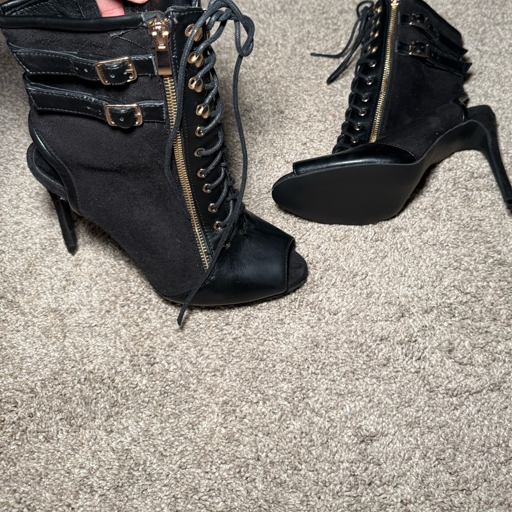 NWOT Peep Toe Lace-Up Ankle Boots